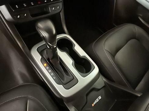 Used 2022 Chevrolet Colorado ZR2 AWD/4WD image 20