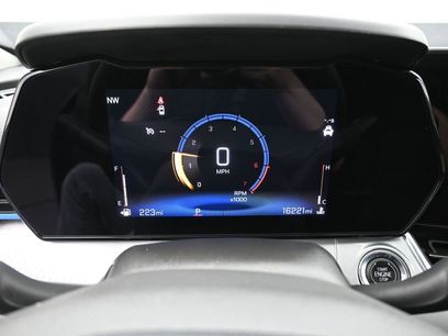 Used 2025 Chevrolet Trax LT