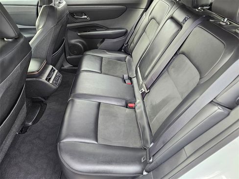 Certified 2024 Nissan Ariya AWD image 10