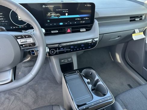 New 2026 Hyundai Ioniq 5 SE image 23