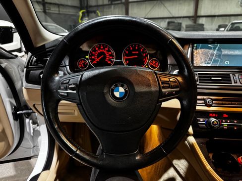 Used 2014 BMW 528i Sedan RWD image 31