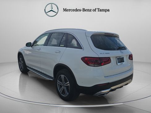 Used 2022 Mercedes-Benz GLC 300 image 3
