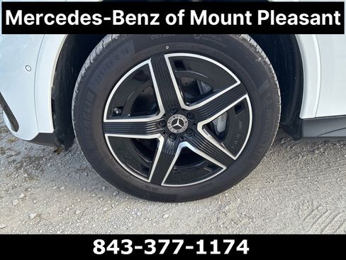 Certified 2025 Mercedes-Benz GLC 300 image 3