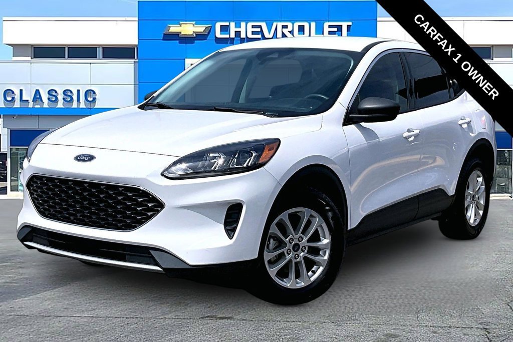 Used 2022 Ford Escape SE AWD/4WD image 2