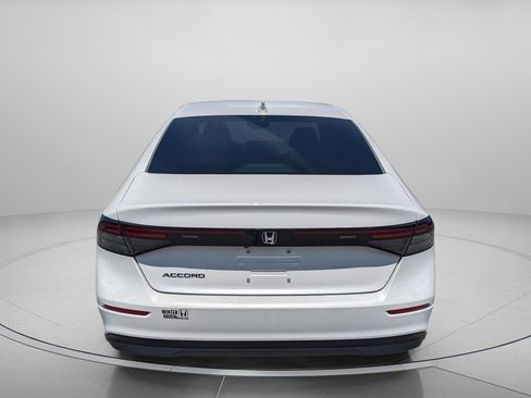 Used 2025 Honda Accord LX image 8