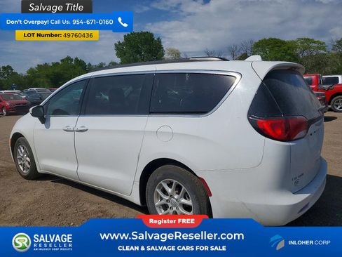 Used 2020 Chrysler Voyager Lxi FWD image 3