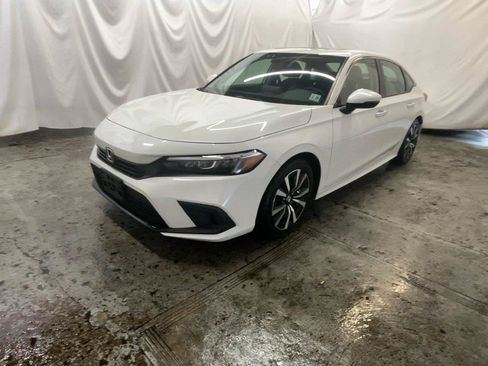 Used 2024 Honda Civic EX image 14