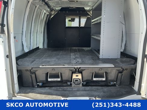 Used 2020 Chevrolet Express 2500 w/ Driver Convenience Package RWD image 21