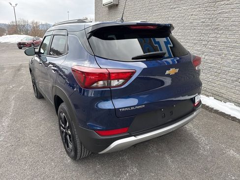 Used 2023 Chevrolet TrailBlazer LT w/ Convenience Package image 4