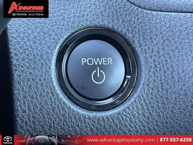 Used 2026 Toyota Camry LE AWD/4WD image 28