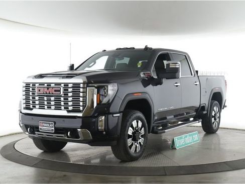 Used 2025 GMC Sierra 2500 Denali w/ Denali Reserve Package AWD/4WD image 10