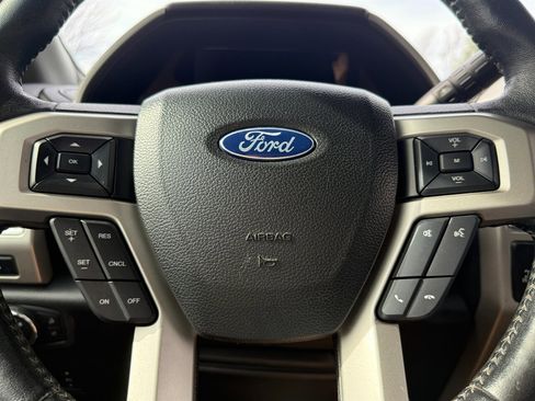 Used 2017 Ford F250 Lariat w/ Lariat Ultimate Package image 22