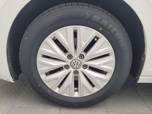 Used 2019 Volkswagen Jetta S FWD image 31