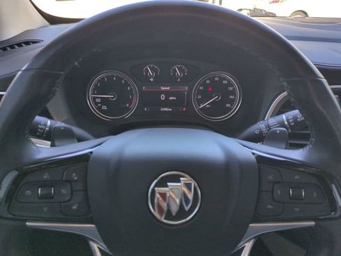 Used 2024 Buick Enclave Essence FWD image 33