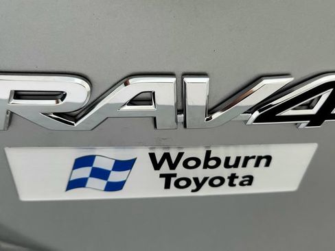 Used 2016 Toyota RAV4 LE AWD/4WD image 16