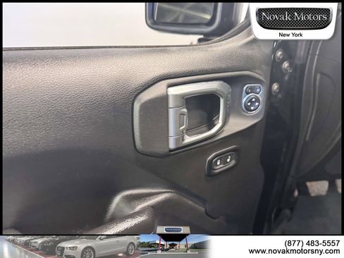 Used 2022 Jeep Wrangler Unlimited Sport AWD/4WD image 14