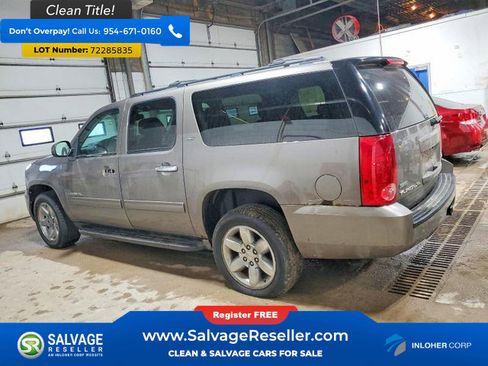 Used 2012 GMC Yukon XL SLT image 3