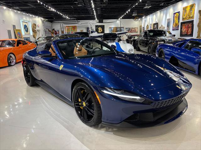 Used 2025 Ferrari Roma Spider RWD image 1