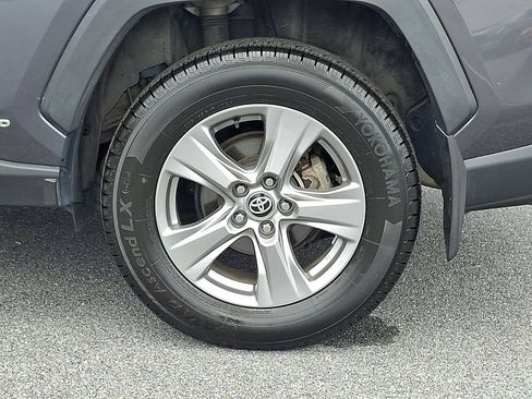 Certified 2023 Toyota RAV4 XLE w/ Convenience Package AWD/4WD image 8