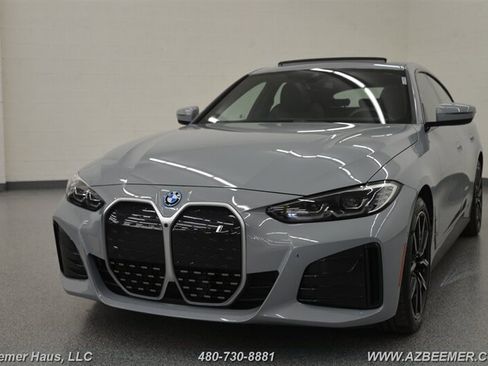 Used 2022 BMW i4 eDrive40 w/ M Sport Package image 1