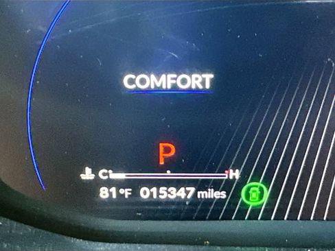 Used 2023 Acura MDX SH-AWD image 9