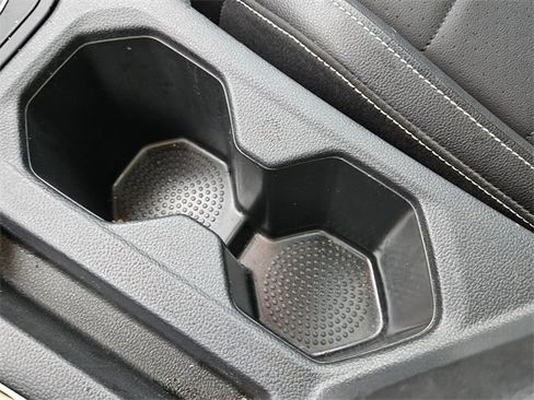 Used 2023 Volkswagen Jetta SE image 21