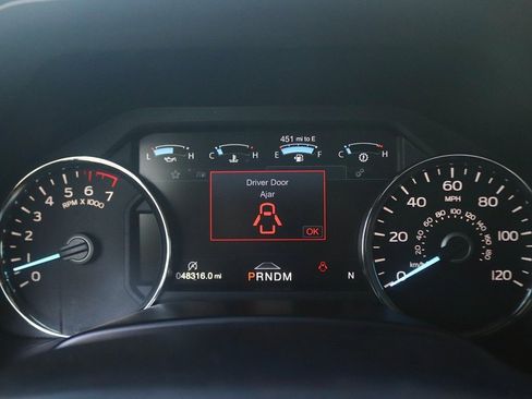 Used 2020 Ford F150 Platinum w/ Equipment Group 701A Luxury image 22