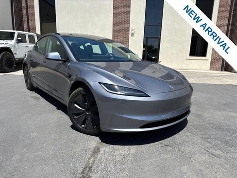 Used 2025 Tesla Model 3 Long Range RWD image 1