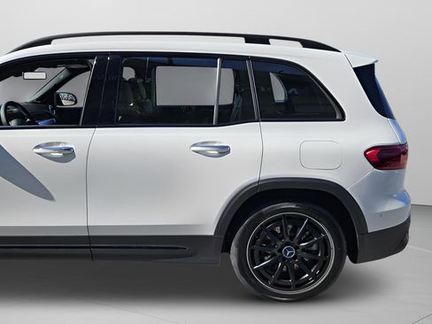 New 2026 Mercedes-Benz GLB 35 AMG 4MATIC image 35