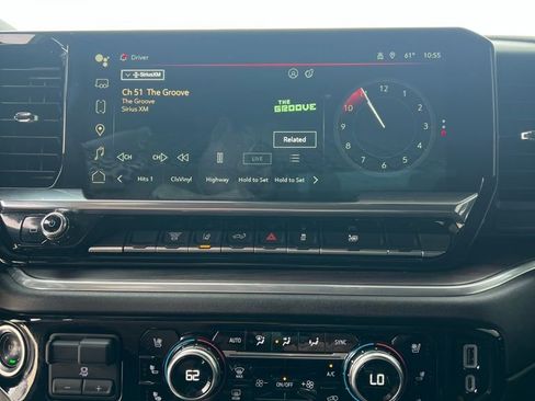 Used 2025 GMC Sierra 2500 SLT w/ SLT Convenience Package image 11