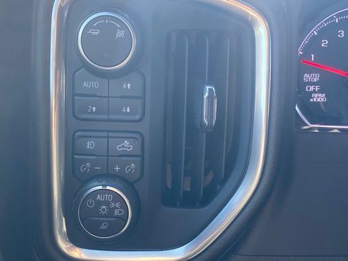 Used 2019 Chevrolet Silverado 1500 RST AWD/4WD image 8