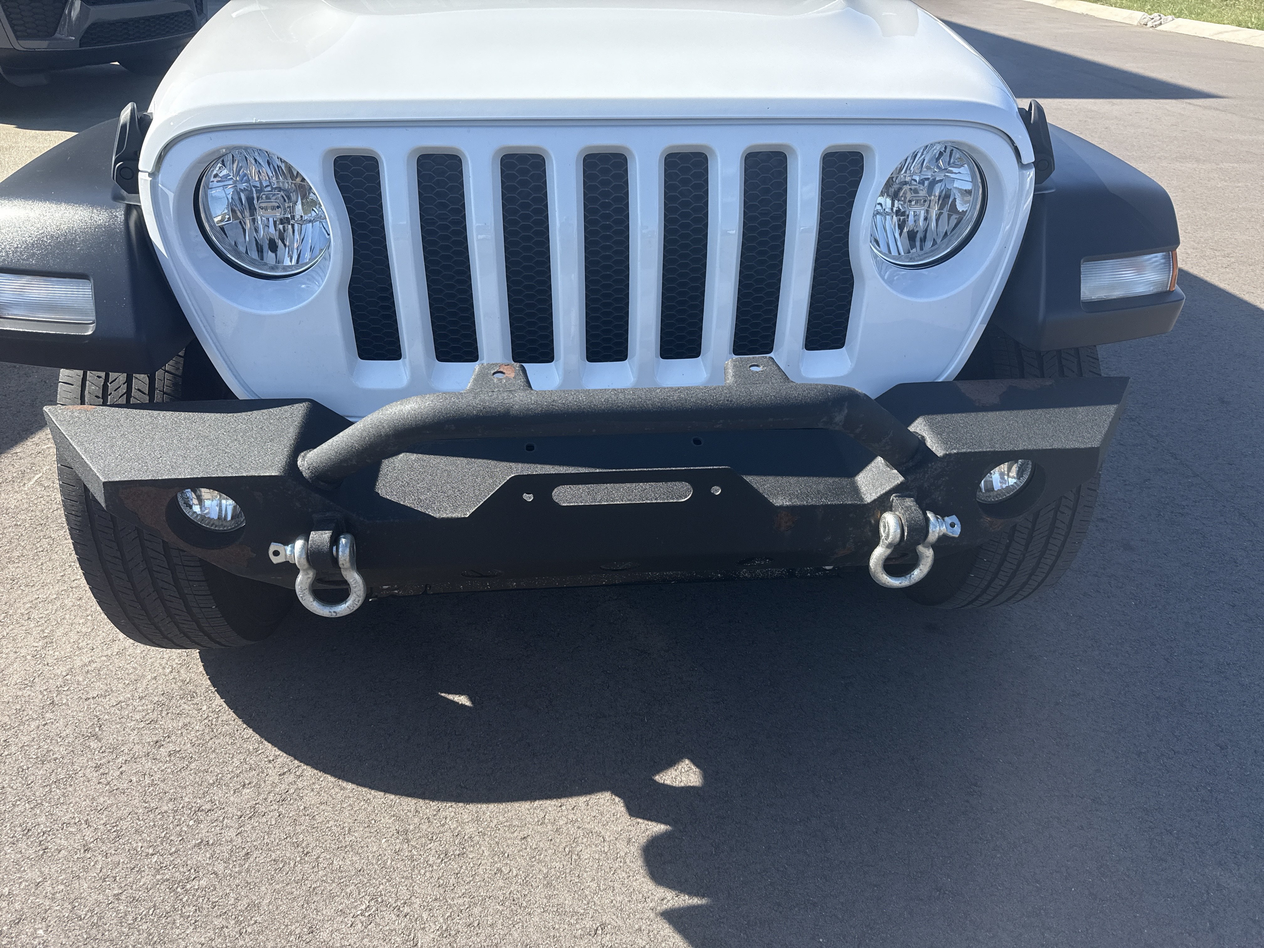 Used 2019 Jeep Wrangler Sport AWD/4WD image 28