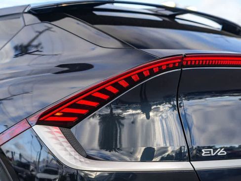Certified 2024 Kia EV6 Light RWD image 9