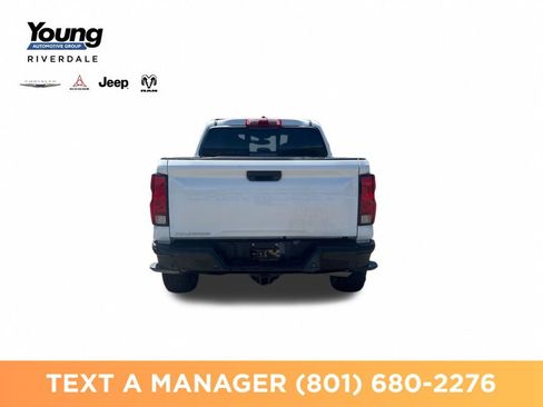 Used 2024 Chevrolet Colorado Trail Boss w/ Technology Package AWD/4WD image 4