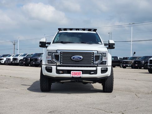 Used 2022 Ford F450 Limited w/ FX4 Off-Road Package AWD/4WD image 2