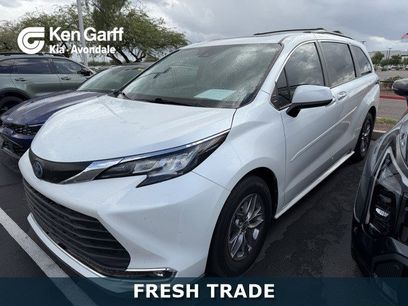 Used 2023 Toyota Sienna XLE