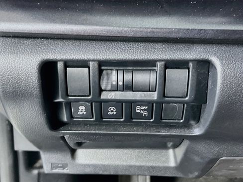 Used 2023 Subaru Crosstrek 2.5i Sport AWD/4WD image 10