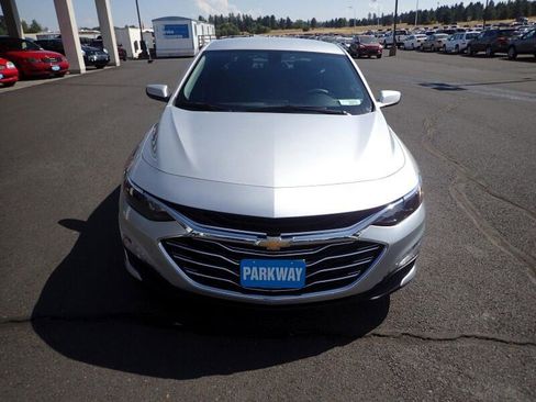 Used 2020 Chevrolet Malibu LT image 8