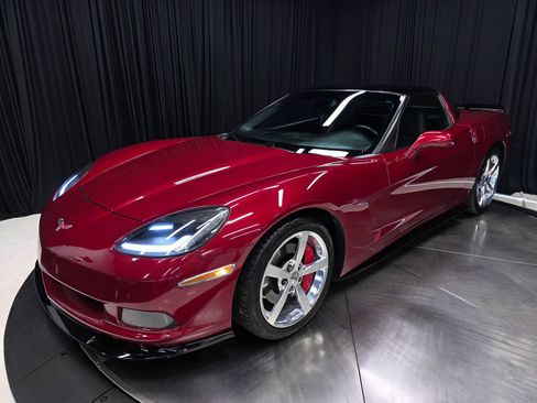 Used 2009 Chevrolet Corvette Coupe w/ Roof Package RWD image 36