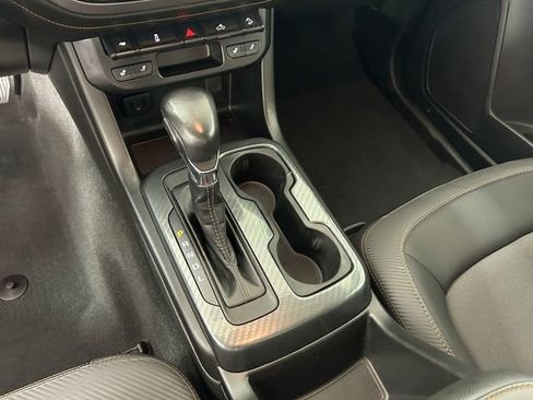 Used 2022 GMC Canyon AT4 w/ Trailering Package image 21