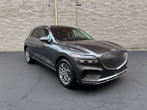 Used 2024 Genesis GV70 2.5T w/ Advanced Package AWD/4WD image 1