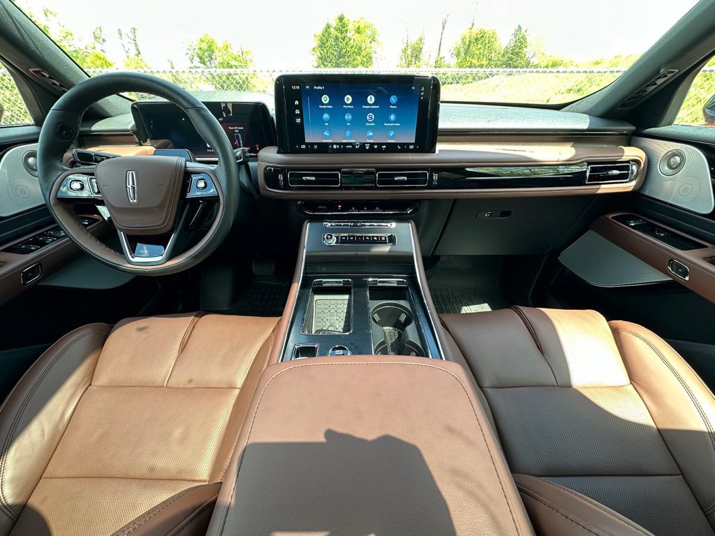 New 2026 Lincoln Aviator Reserve AWD/4WD image 22