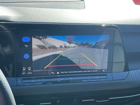 Used 2022 Volkswagen Golf R image 16