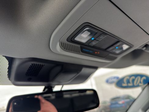 Used 2022 Ford F150 XLT w/ Equipment Group 302A High image 16