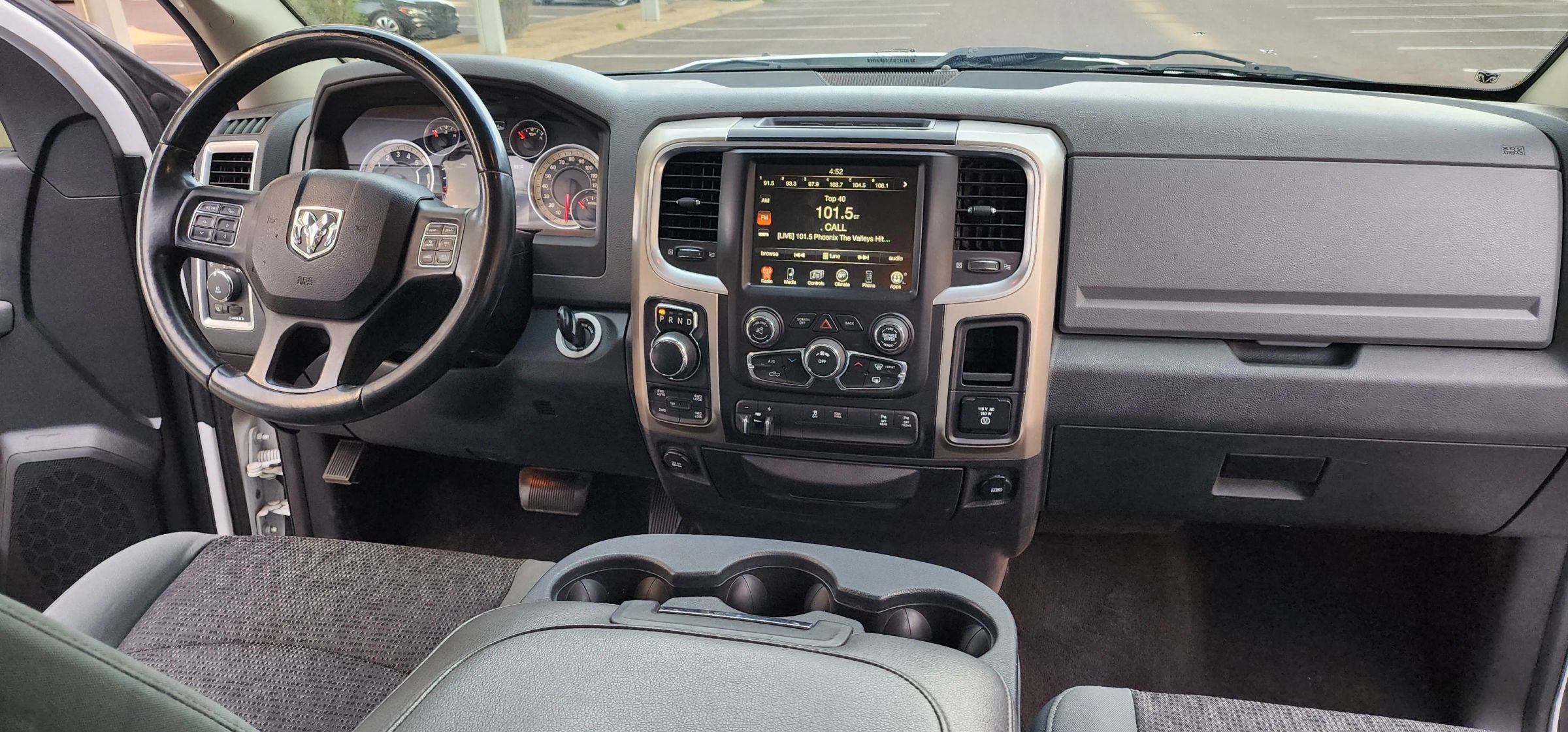 Used 2015 RAM 1500 Lone Star AWD/4WD image 11