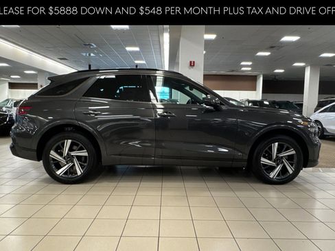 Used 2026 Genesis GV70 3.5T Sport Advanced AWD/4WD image 3