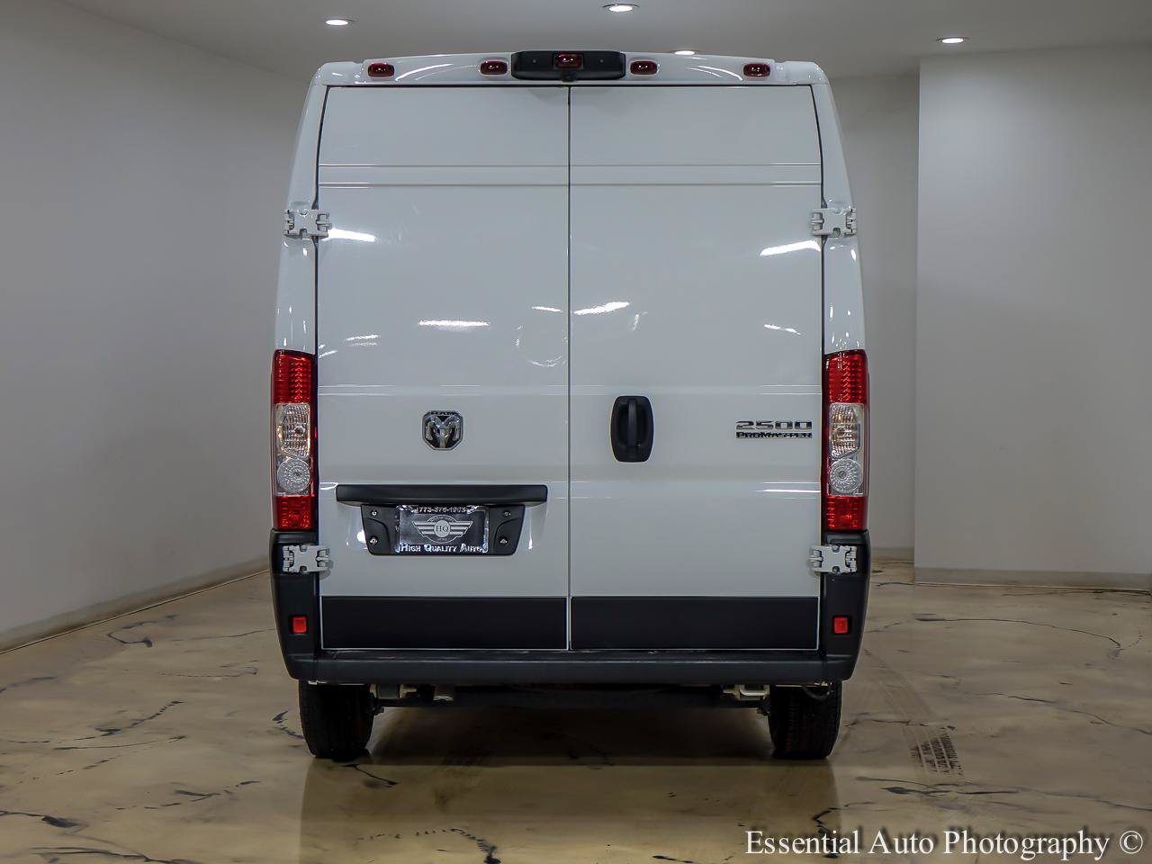 Used 2023 RAM ProMaster 2500 FWD image 5