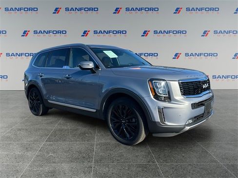 Used 2022 Kia Telluride SX w/ Towing Package image 7
