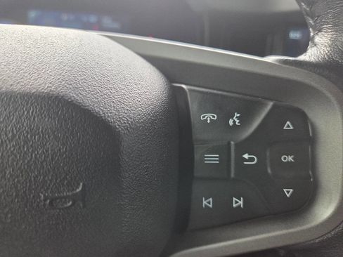 Used 2023 Ford Bronco Badlands image 19