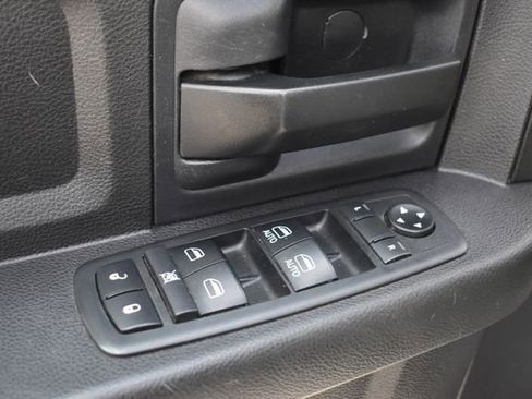 Used 2018 RAM 2500 Tradesman w/ Chrome Appearance Group AWD/4WD image 14